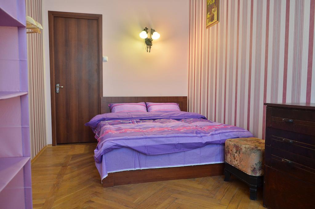 Griboedov Hostel & Suites Tbilisi Phòng bức ảnh